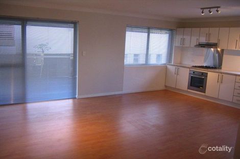 28 Macaulay St, Coorparoo, QLD 4151