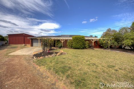 21 Sovereign Pl, Forrestfield, WA 6058