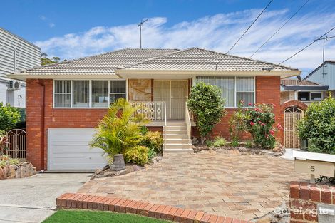 Property photo of 5 Gull Place Lugarno NSW 2210