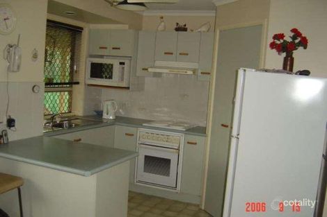 Property photo of 2 Bronwyn Court Deception Bay QLD 4508