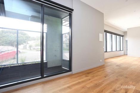 Property photo of 2/133 Railway Place Williamstown VIC 3016