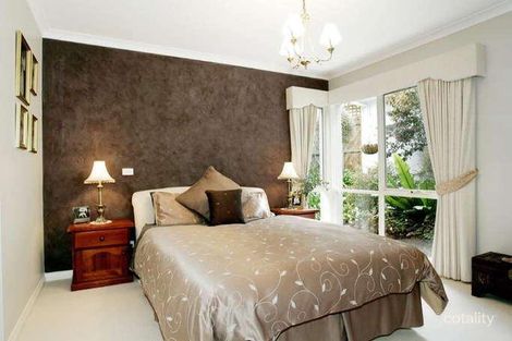 Property photo of 10 Mulberry Court Eltham VIC 3095