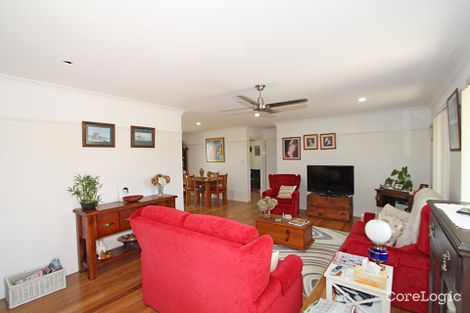 Property photo of 9 Cockatiel Crescent Gulmarrad NSW 2463