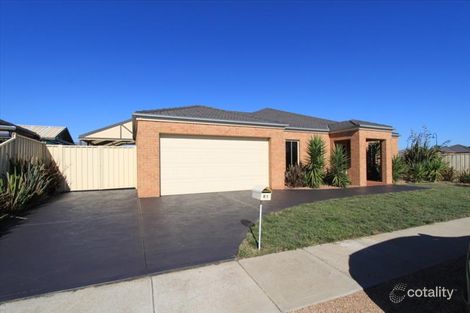 Property photo of 81 Featherhead Way Harkness VIC 3337