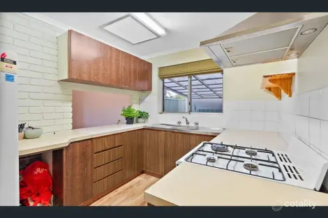 Property photo of 2 Talwin Court Kelmscott WA 6111