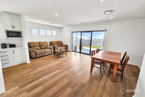 Property photo of 27 Suttor Avenue Caerleon NSW 2850