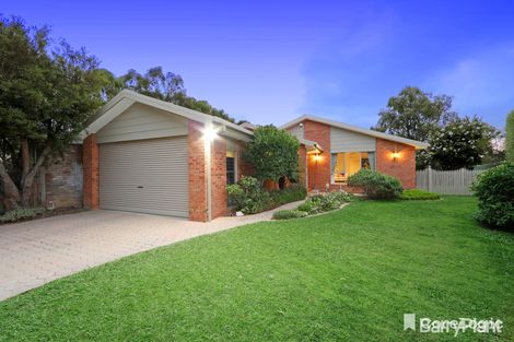 Property photo of 17 Cutler Close Ferntree Gully VIC 3156