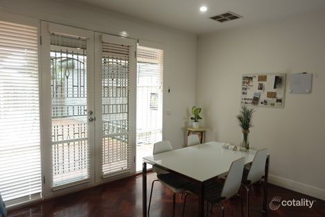 Property photo of 2/2A Pentland Parade Seddon VIC 3011