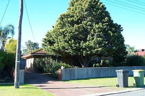 14 Woodmore Rd, Langford, WA 6147