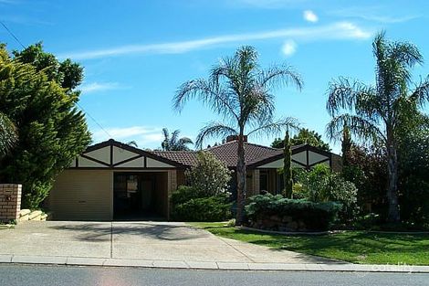 Property photo of 6 Dawn Place Beldon WA 6027