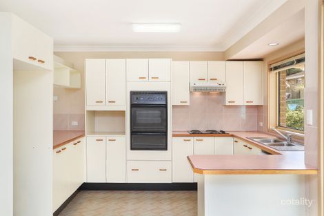 Property photo of 10 Judy Anne Close Green Point NSW 2251