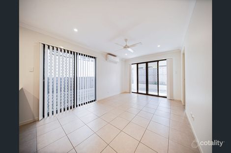 Property photo of 19 Chamberlain Rise Ormeau Hills QLD 4208