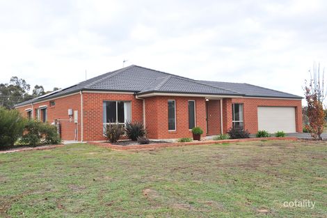 11 Bettys Ave, Junortoun, VIC 3551