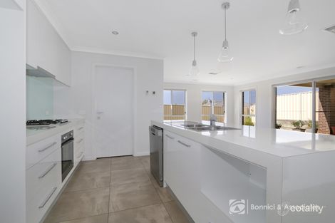 Property photo of 3 Partridge Way Wodonga VIC 3690