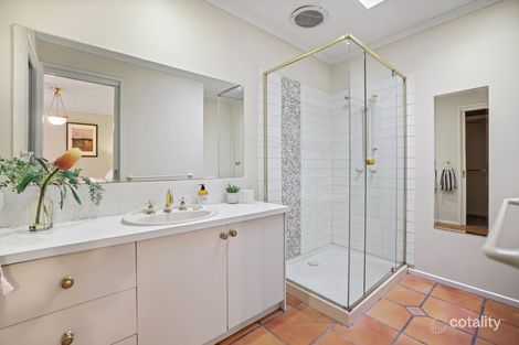 Property photo of 9 Confait Court Berwick VIC 3806