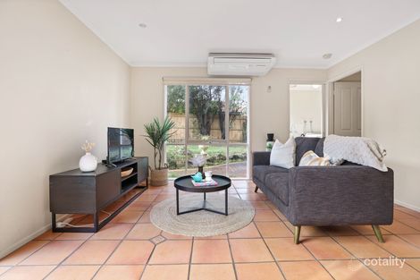 Property photo of 9 Confait Court Berwick VIC 3806