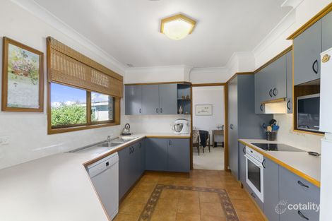 Property photo of 9 Kanangra Drive Thirroul NSW 2515