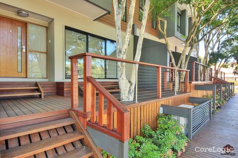 Property photo of 819 Creek Road Carindale QLD 4152