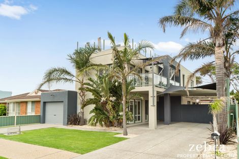 4 Victoria St, Safety Beach, VIC 3936
