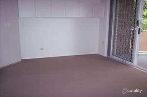Property photo of 2/18 Abalone Avenue Paradise Point QLD 4216