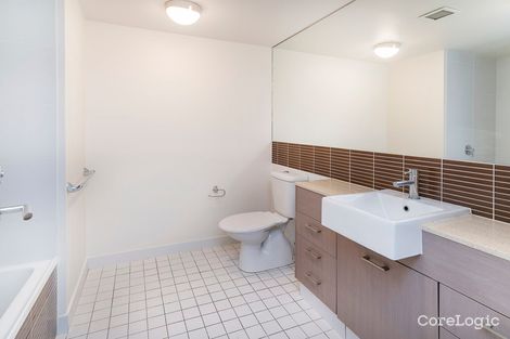 Property photo of 112/66 Sickle Avenue Hope Island QLD 4212