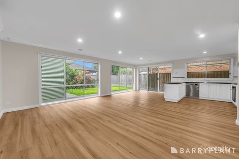 Property photo of 3 Buttress Crescent South Morang VIC 3752