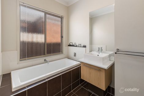 Property photo of 9 Millpond Drive Point Cook VIC 3030