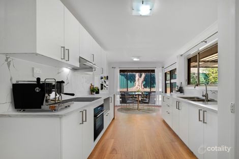 Property photo of 10 Grenache Place Eschol Park NSW 2558