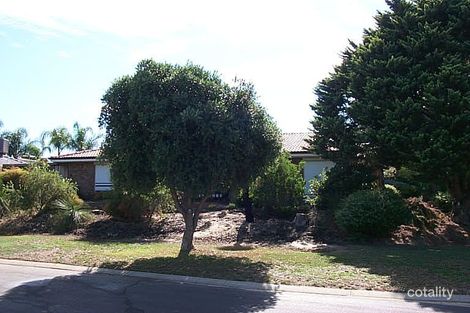 1 Crystal Cl, Edgewater, WA 6027