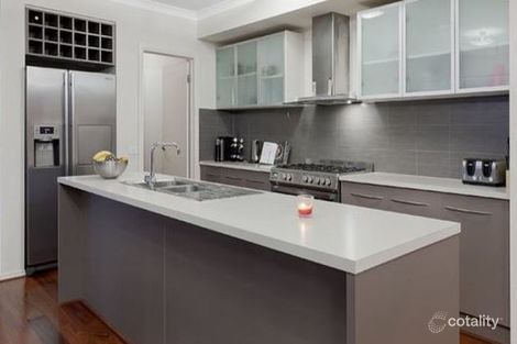 Property photo of 7 Wendyn Avenue Keysborough VIC 3173