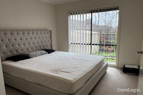 Property photo of 18 Mannavue Boulevard Cranbourne North VIC 3977