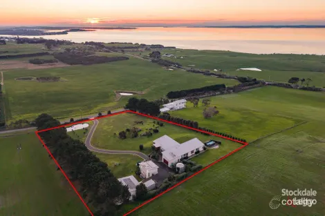 45 Punch Bowl Rd, San Remo, VIC 3925