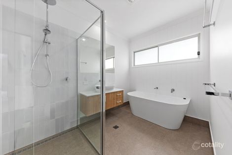 Property photo of 44 Robertson Drive Burnside QLD 4560