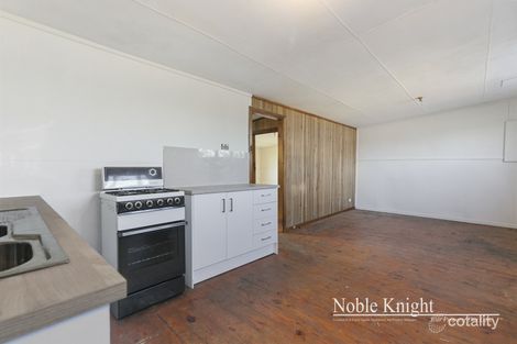 10 Johnston St, Wandin North, VIC 3139
