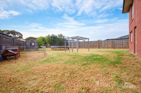 Property photo of 41 Maculata Drive Cranbourne West VIC 3977