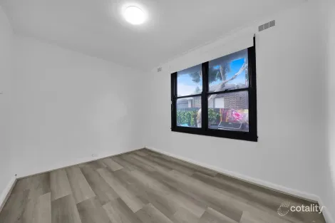 Property photo of 1/1 Evans Crescent Reservoir VIC 3073