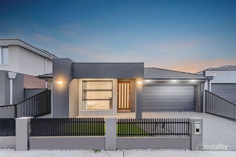 Property photo of 311 Brookfield Boulevard Craigieburn VIC 3064