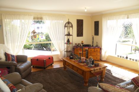 Property photo of 48 Glen Mia Drive Bega NSW 2550