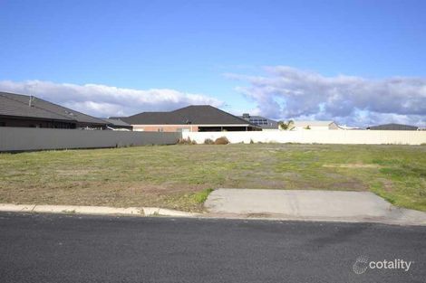 65 Major Mitchell Dr, Horsham, VIC 3400