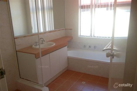 Property photo of 44 Achiever Avenue Port Kennedy WA 6172