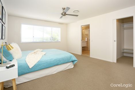 Property photo of 2/5016 Riverwood Grove Benowa QLD 4217