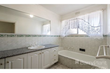Property photo of 351 Cheltenham Road Keysborough VIC 3173