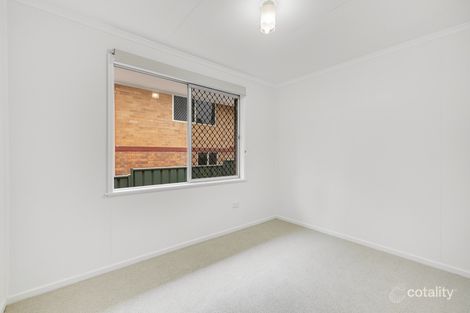 Property photo of 12 Catto Street Centenary Heights QLD 4350