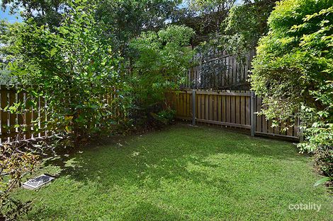 Property photo of 4/25 Barradine Street Greenslopes QLD 4120