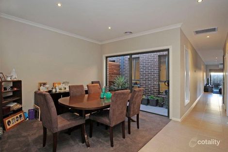 Property photo of 11A Garth Place Epping VIC 3076