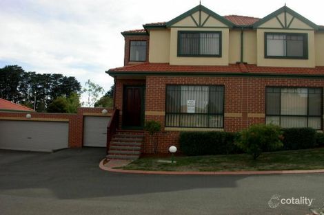 2/240 Mountain Hwy, Wantirna, VIC 3152