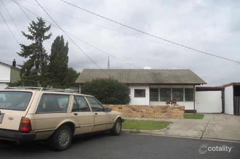 8 Pyalong Cres, Dallas, VIC 3047