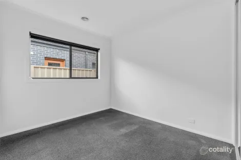 Property photo of 8 Ponting Way Baranduda VIC 3691