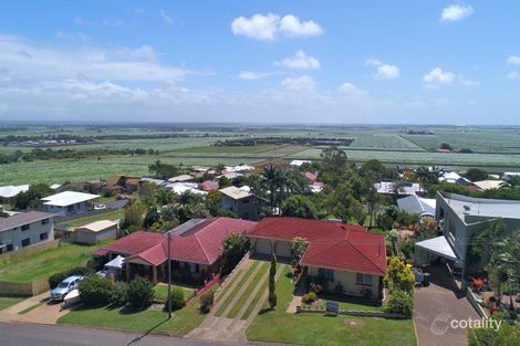 10 Hilltop Ave, Qunaba, QLD 4670