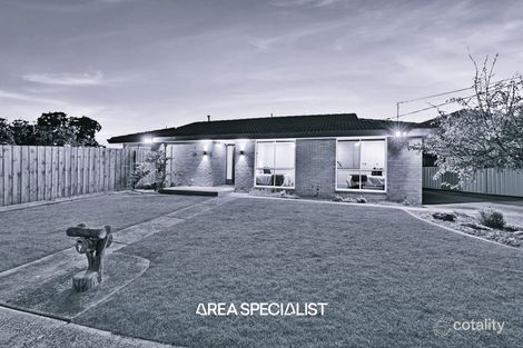 Property photo of 1 Leanne Crescent Keysborough VIC 3173